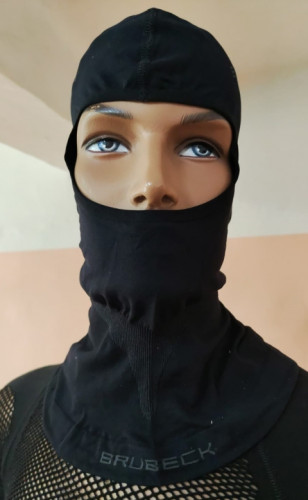 Подшлемник Brubeck без перфорации черный в Симферополе