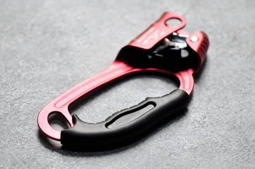  Зажим Guru Inception под правую руку в Симферополе  