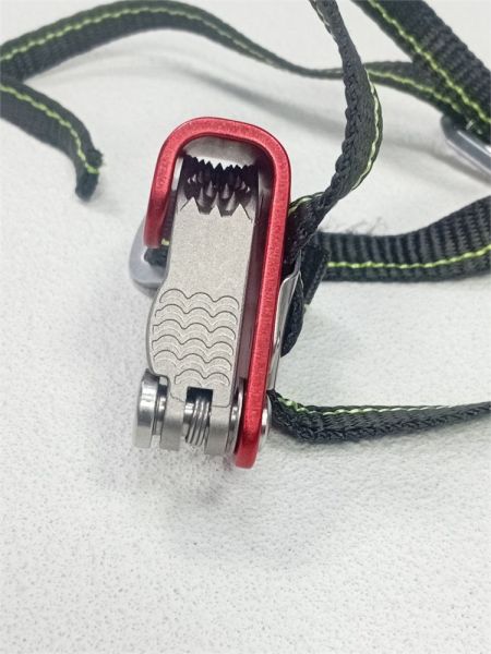  Зажим ножной Guru Glide right в Симферополе  